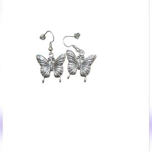 NWOT Women's Alloy Butterfly Alloy Dangle Earrings